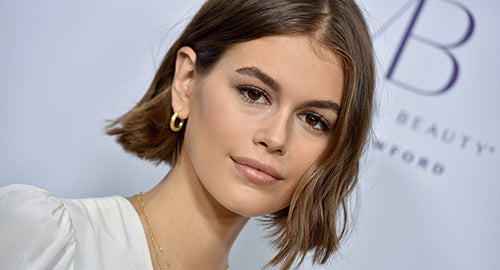 Kaia Gerber nuk u dorëzua në ridefinimin e stilit të flokëve